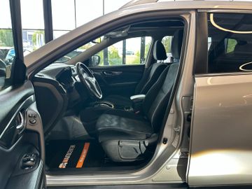 Nissan X-Trail N-Vision *TÜV Neu*Navi*Pano*