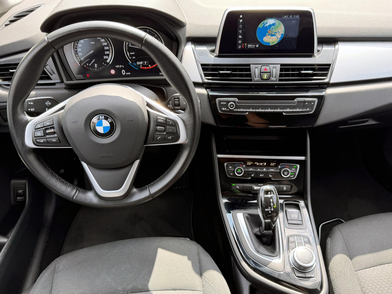 BMW 220 Gran Tourer 220i Gr- Tourer Autom. ACC KAM AHK LED Sitzh., миниатюра 5