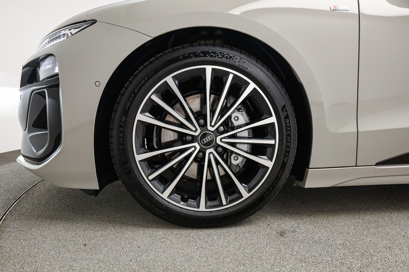 Audi A6 e-tron - Bild 7