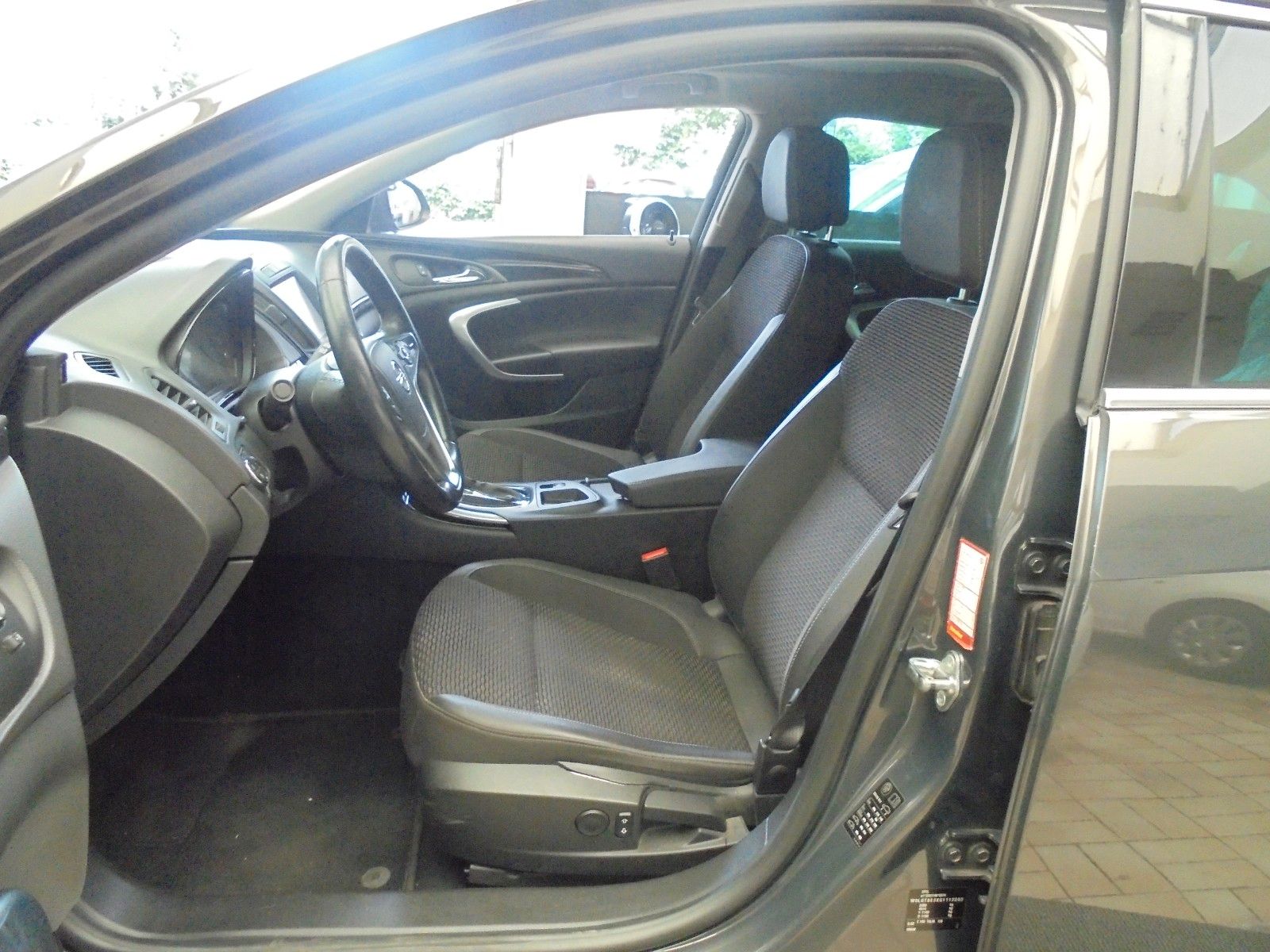 Fahrzeugabbildung Opel Insignia A Sports Tourer B Innovation Aut./Navi/