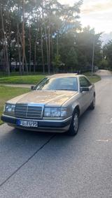 Mercedes-Benz CE 230 - graue Mercedes-Benz CE-Klasse