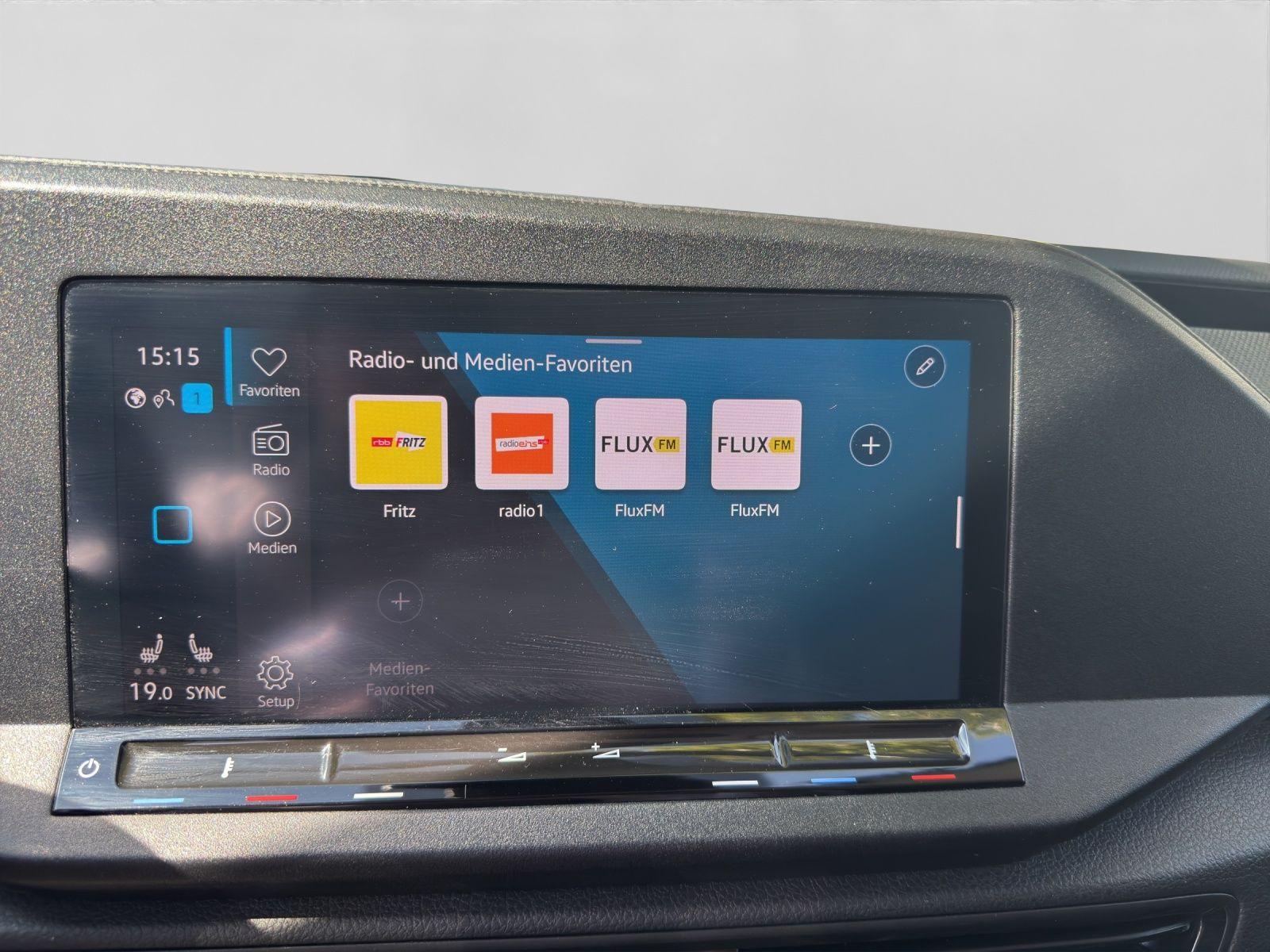 Volkswagen Caddy Maxi TDI 7-SITZE AHK KAMERA App-Connect