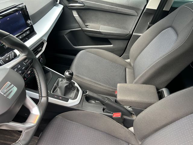 Fahrzeugabbildung Seat Arona Style+NaviZB+LED+LM+WR+BT+PDC+ACC