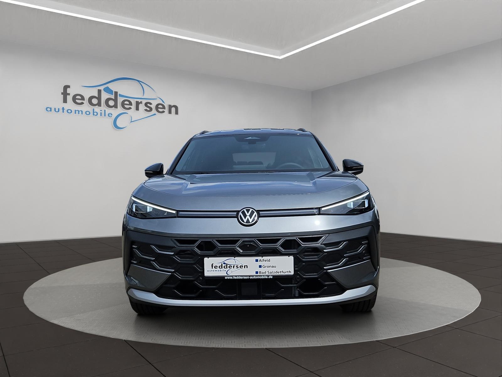 Volkswagen T-Roc Style 1.5 l eTSI AHK Navi HUD ACC Sitzheiz