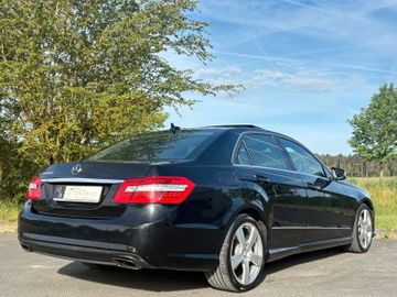 Mercedes E 220 - 5