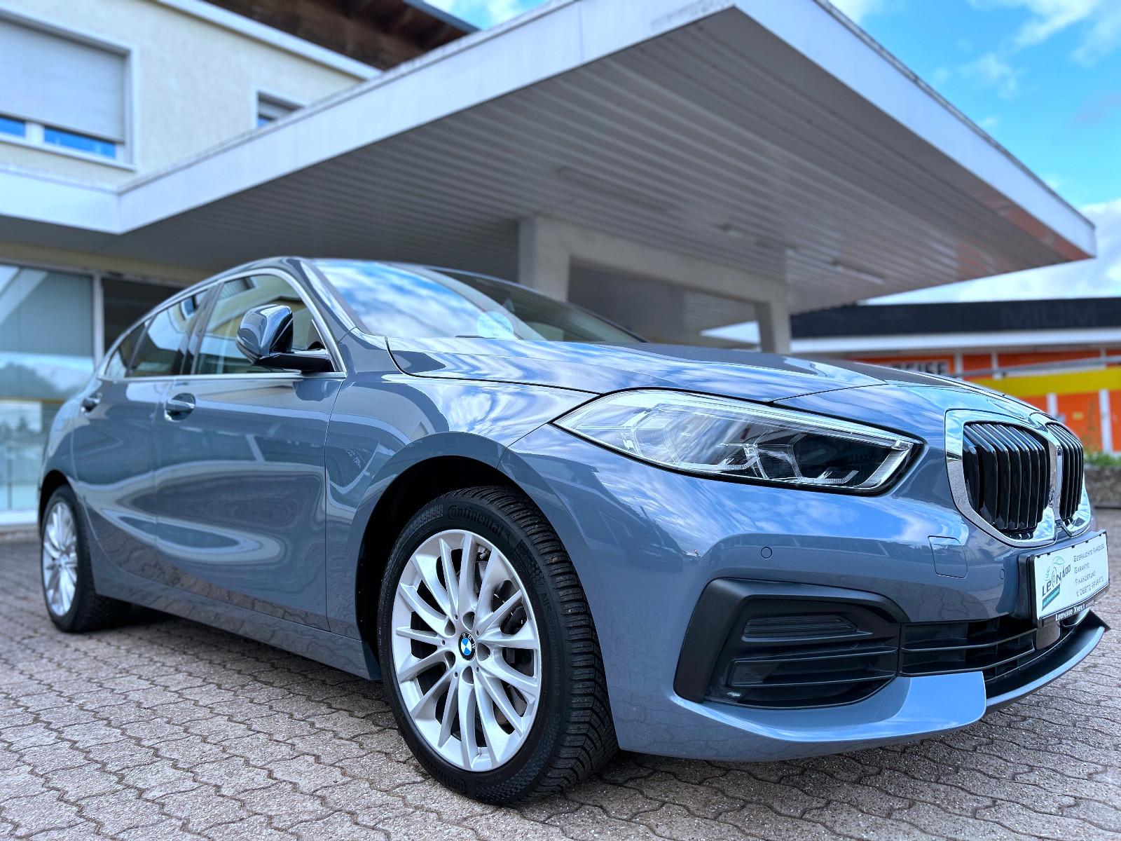 BMW 1 Lim. 120 d xDrive Aut Navi LED Alu Pdc Tüv NEU