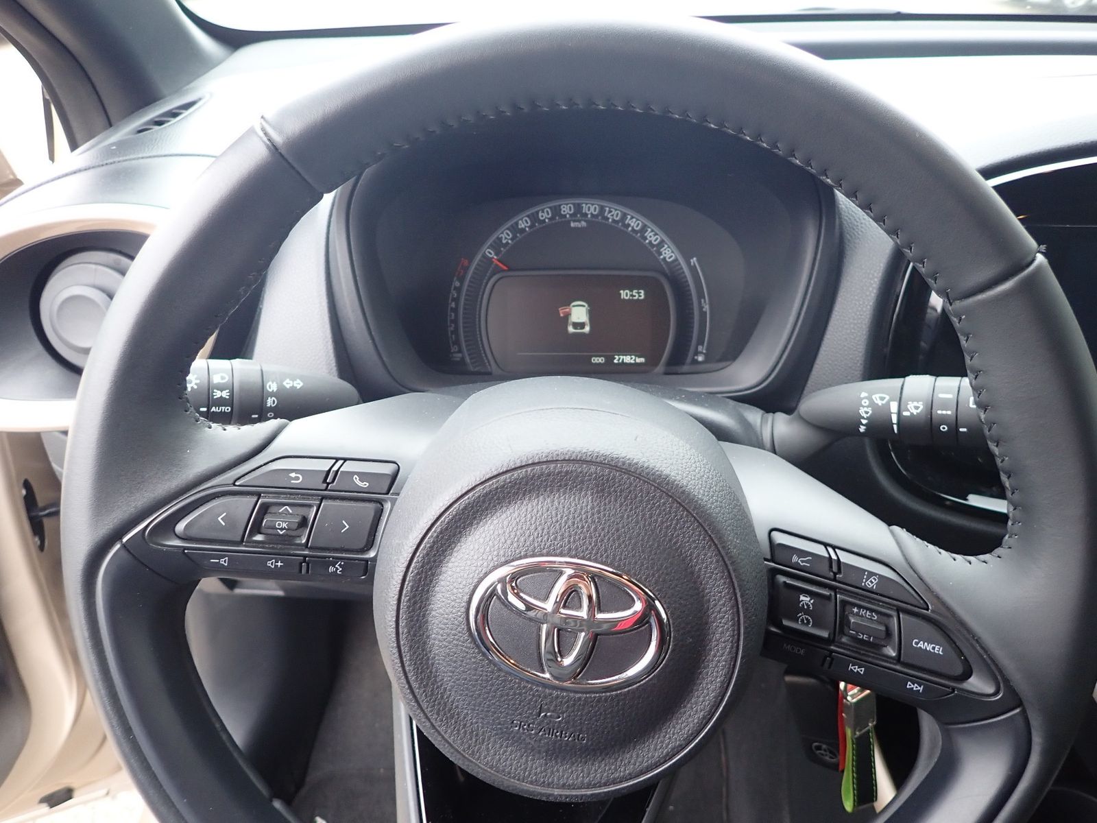 Fahrzeugabbildung Toyota Aygo X Pulse /WKR