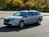 Skoda Superb Combi Ambition Automatik*Navi*SHZ - gebrauchte Skoda Superb aus dem Jahr 2011