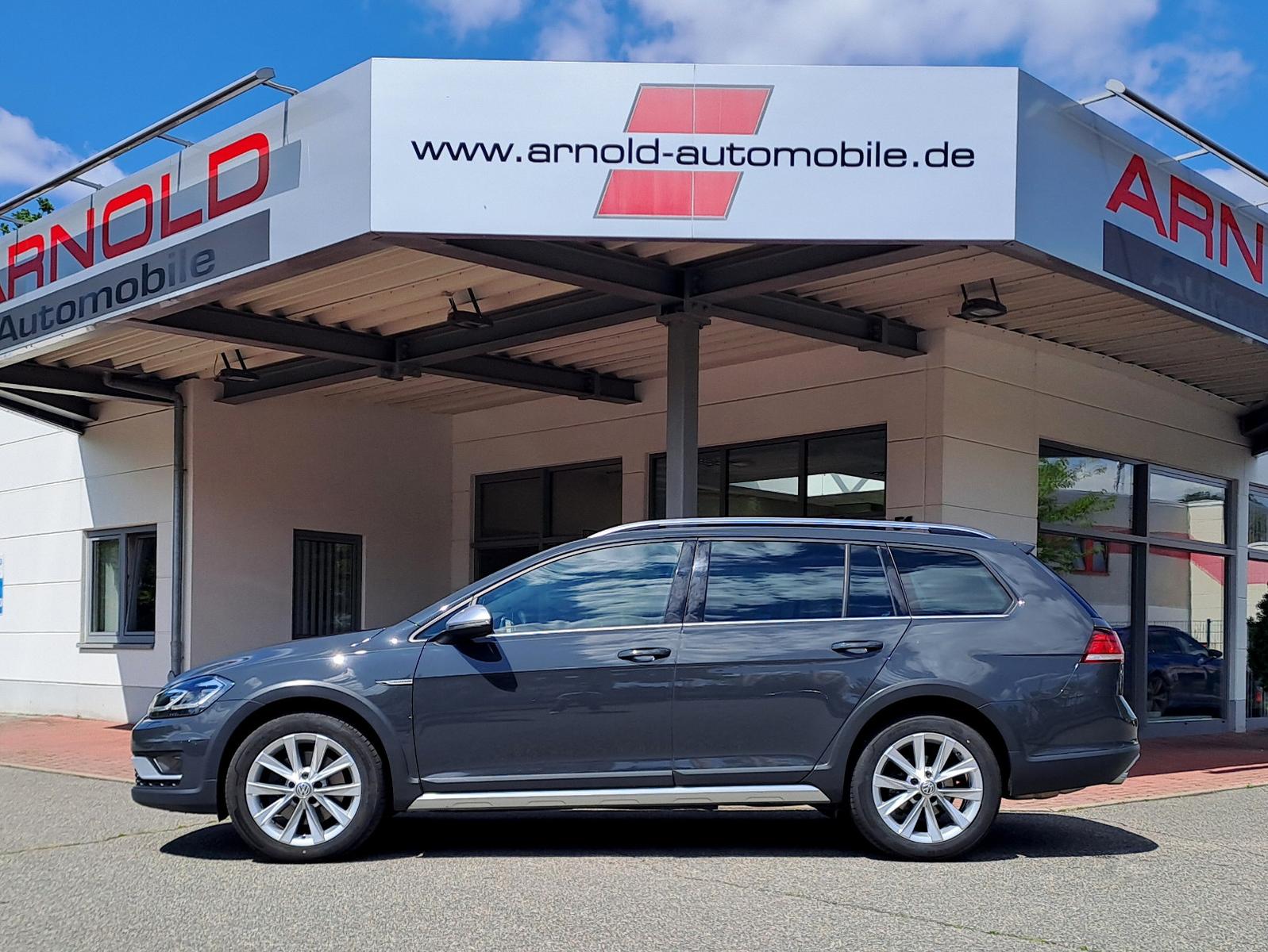 Volkswagen Golf VII 2.0 TDI DSG 4MOTION Alltrack