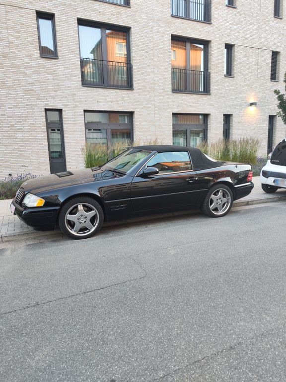 Mercedes-Benz SL-Class
