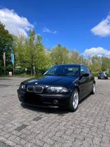 BMW 325i - E46 - BMW 325 aus 2001: 325i