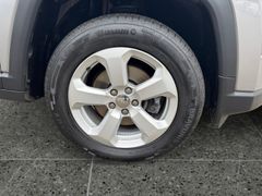Fahrzeugabbildung Jeep Compass 2.0 MultiJet 103kW Longitude 4x4