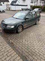 Volkswagen Passat Variant 2.8 V6 Syncro Comfortline Com... - Volkswagen Passat Variant aus 1999