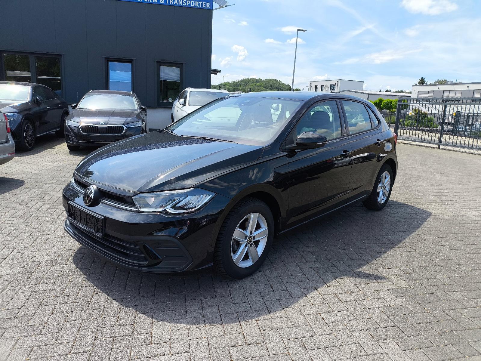 Volkswagen Polo VI Life,1 HAND,KLIMA,PDC,SITZHEIZUNG