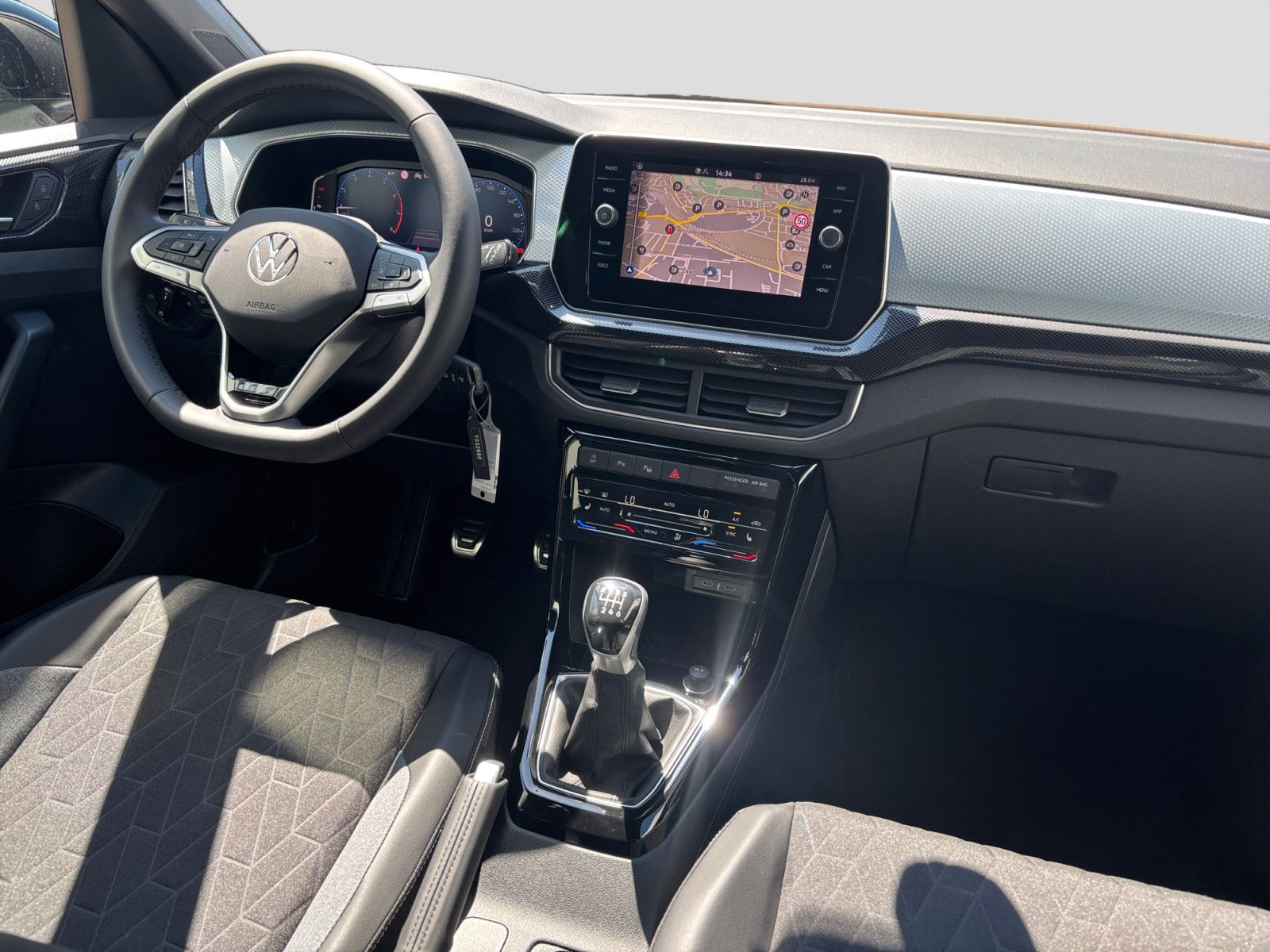 Volkswagen T-Cross - Bild 6
