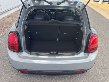 MINI Cooper SE - 11