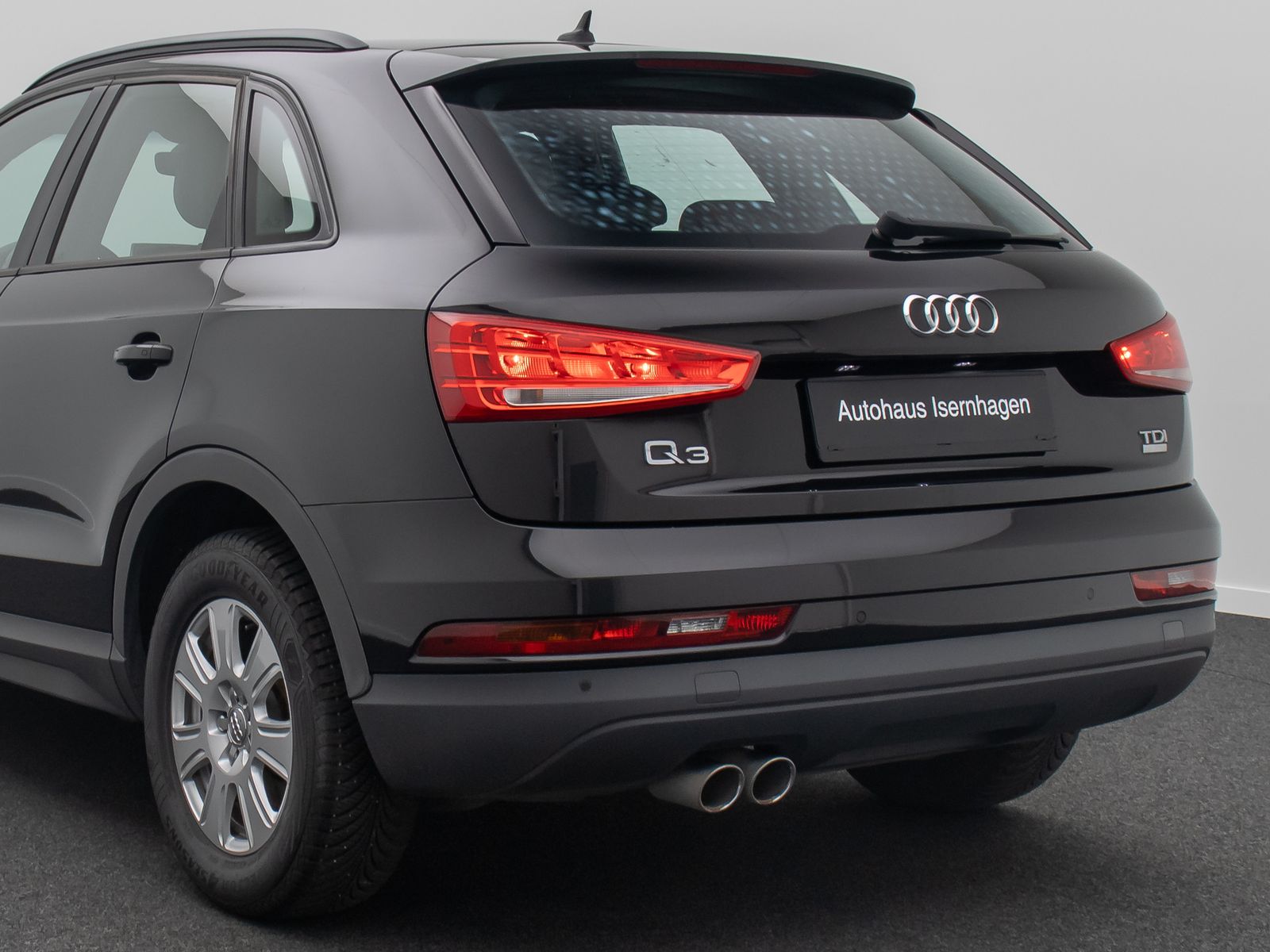 Fahrzeugabbildung Audi Q3 basis Sportsitz Xenon PDC Navi Multilenk Komf