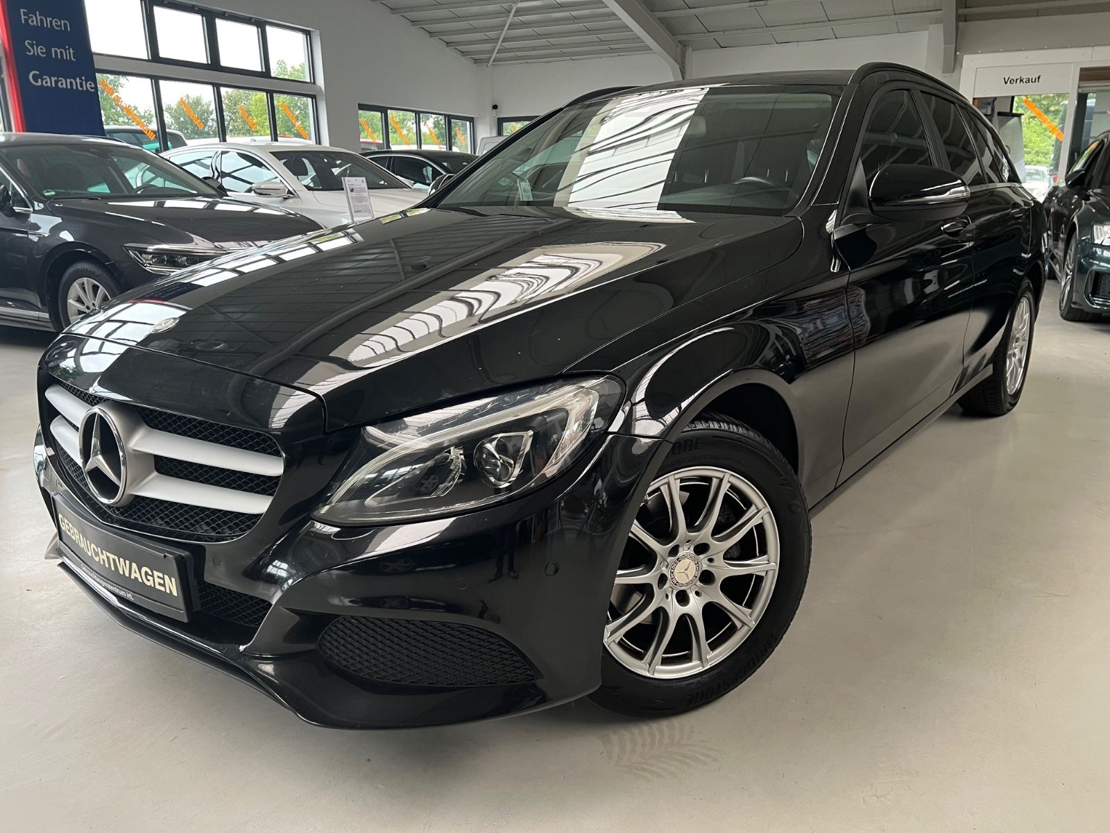 MERCEDES-BENZ C 180