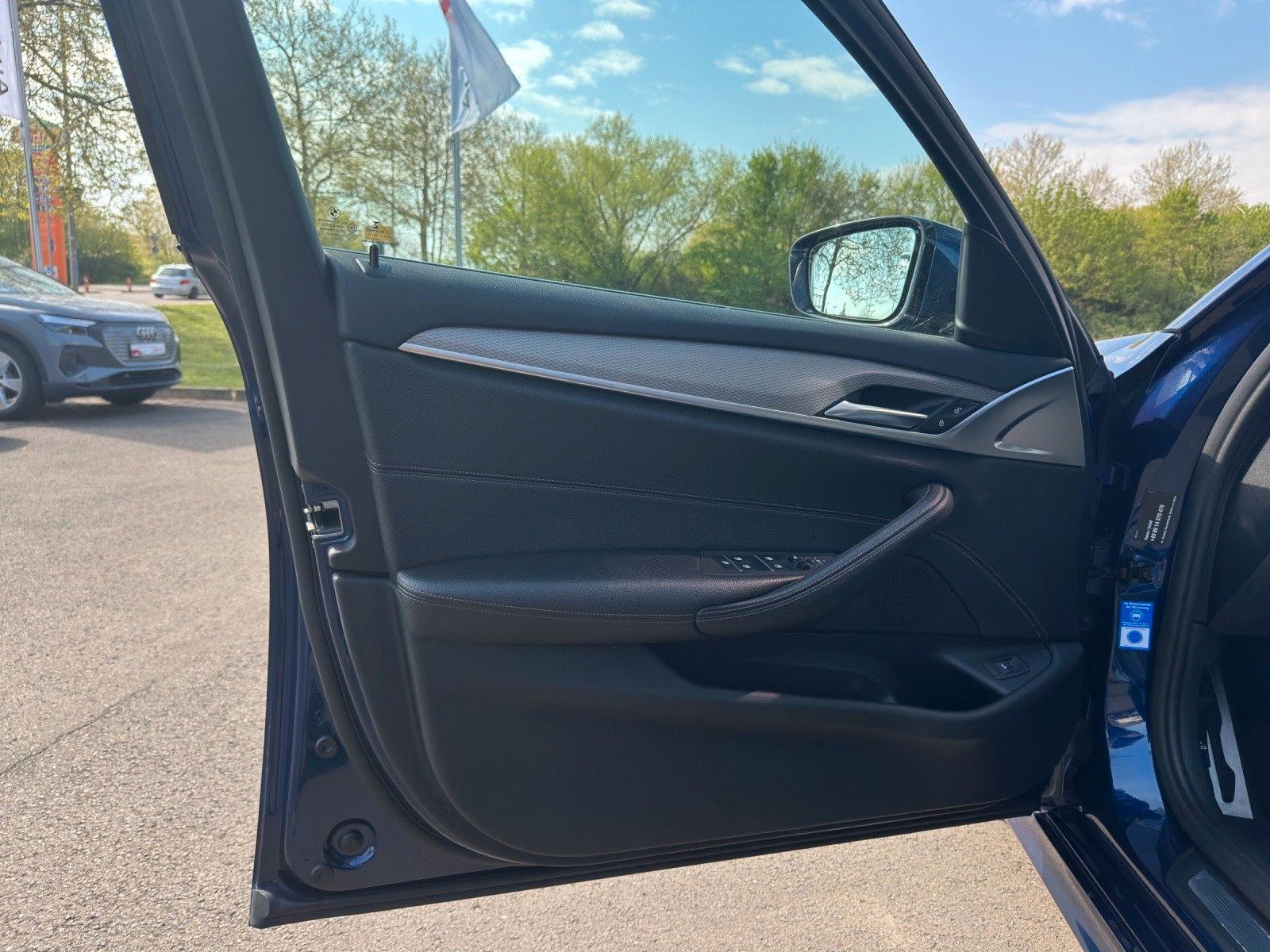 Fahrzeugabbildung BMW 540 Touring dxDrive M Sport