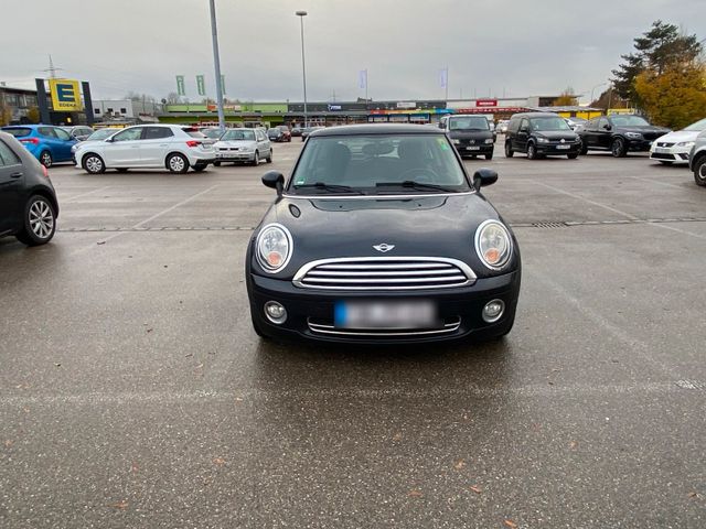 MINI Cooper, 8 Fach bereift