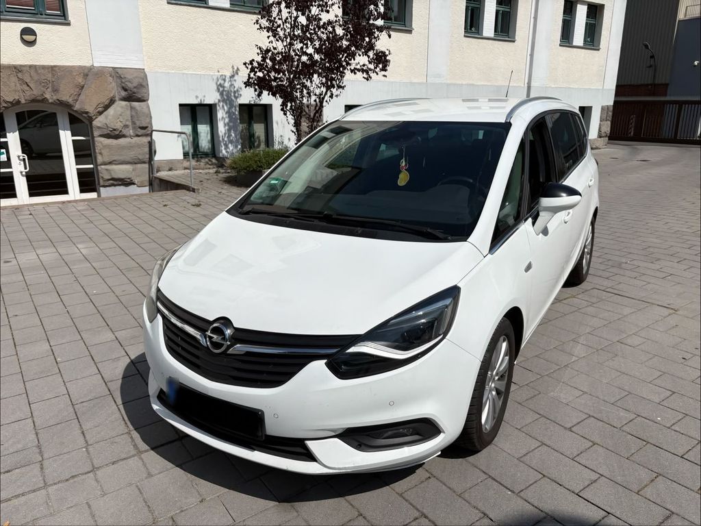 Image of Opel Zafira Tourer
