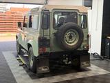 Land Rover Defender - Heritage - Land Rover Defender in München