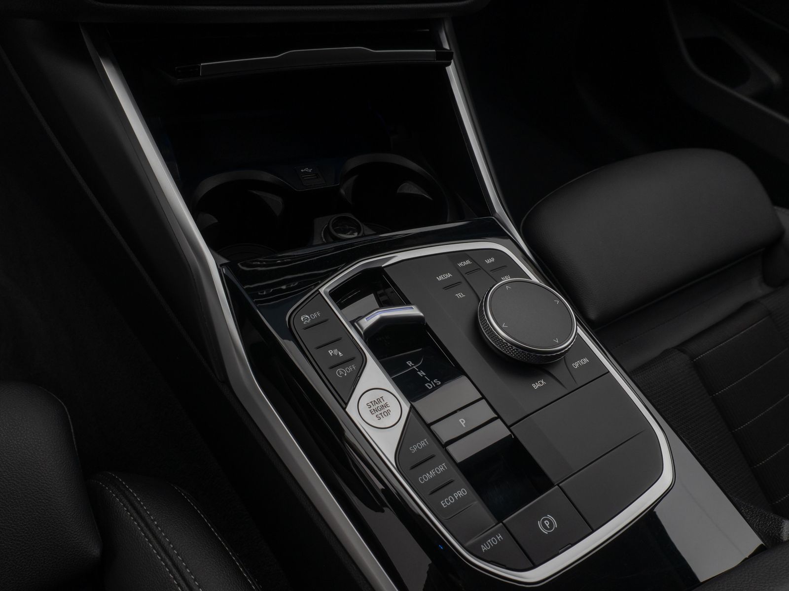 Fahrzeugabbildung BMW 320i DAB Leder MSport AHK Lenkradheizung Sport