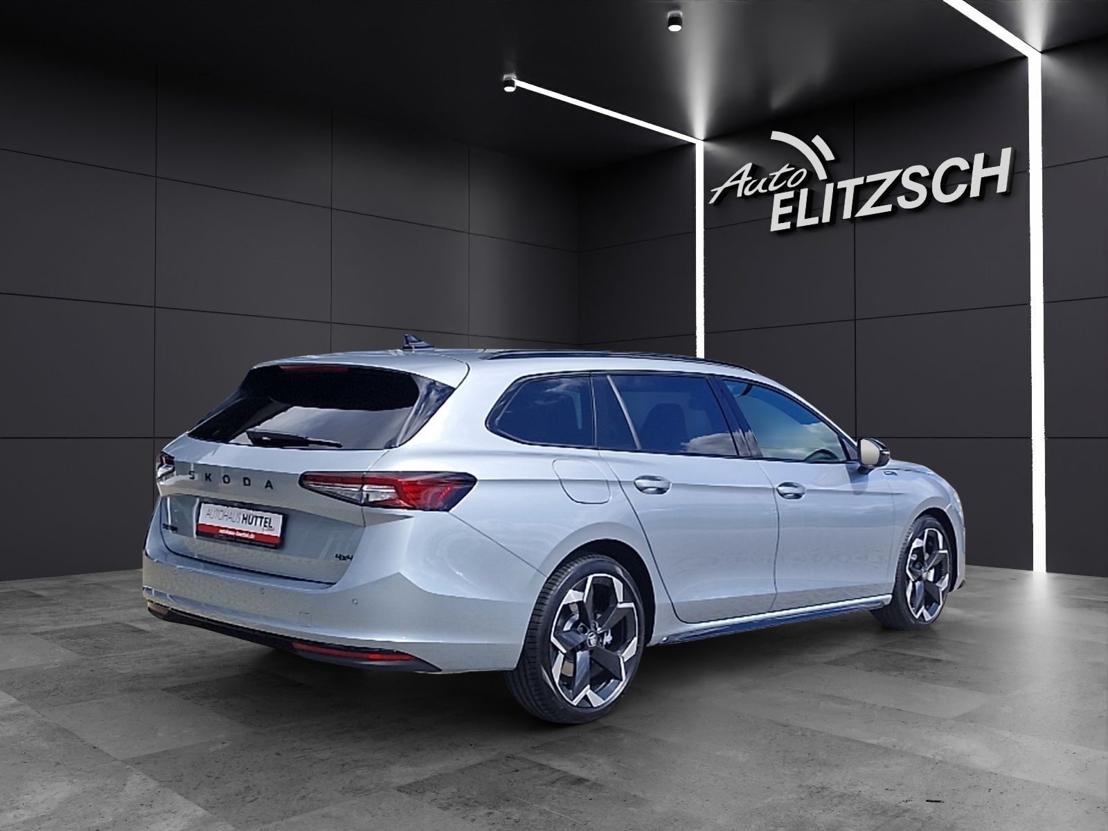 Fahrzeugabbildung SKODA Superb Combi 2.0 TSI  4x4 Sportline LED MATRIX A