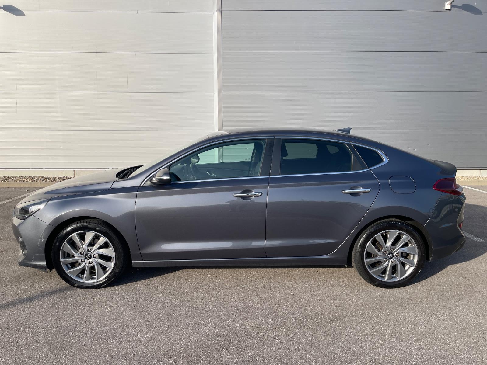 Hyundai i30 Fastback Style