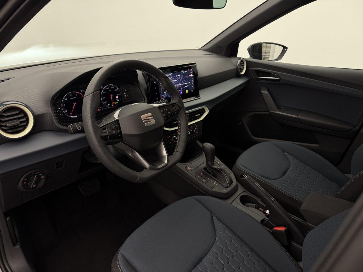 SEAT Arona 1.5 TSI DSG Black Ed.+CAM+NAV+LED+ASSISTS+, миниатюра 18