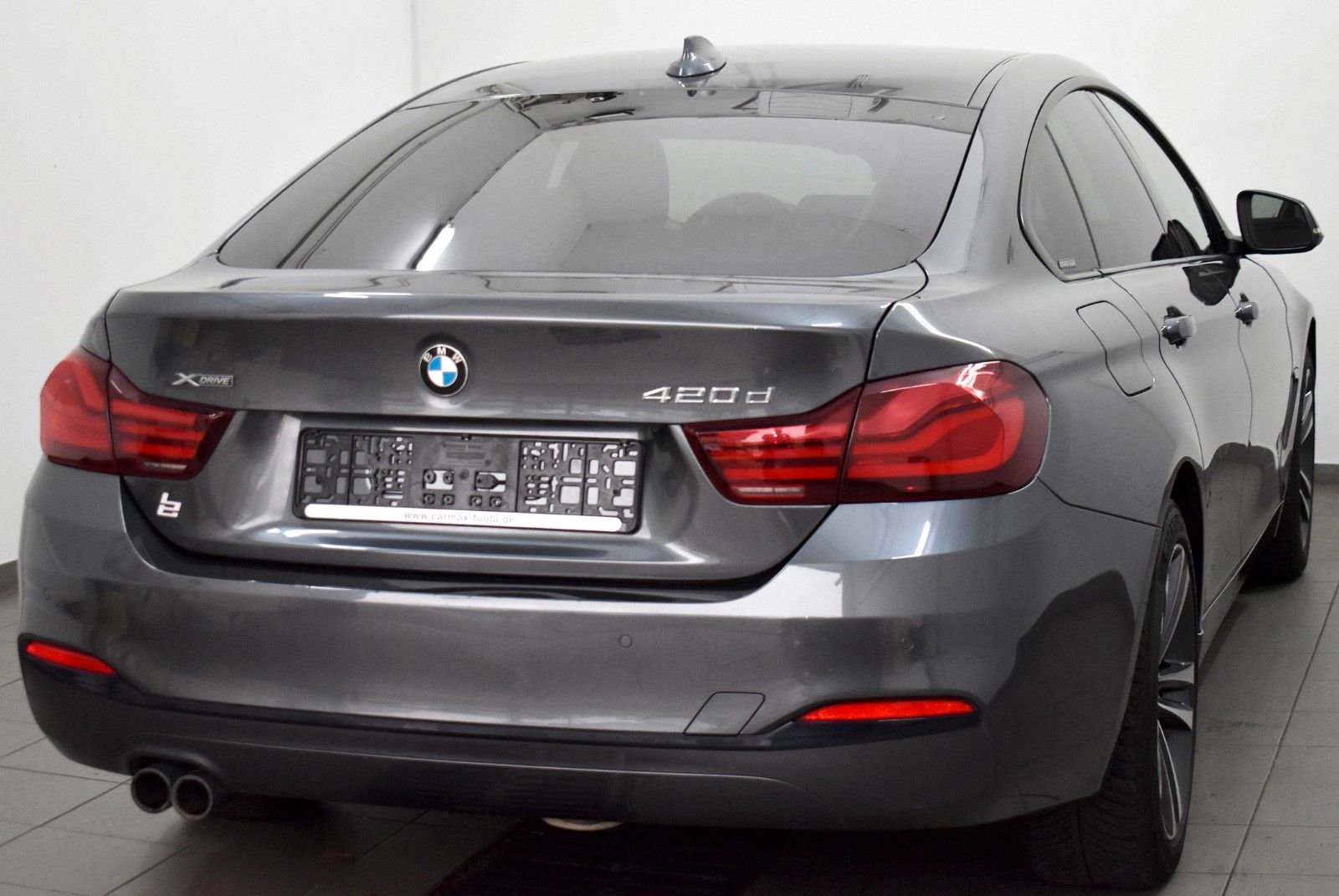 Fahrzeugabbildung BMW 420d Gran Coupé xDrive Sport Line Automatik,Navi