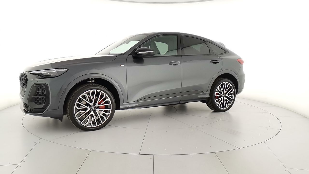 Audi AUDI Q5 II 2025 Sportback - Q5 Sportback 2.0 tdi imagem 2