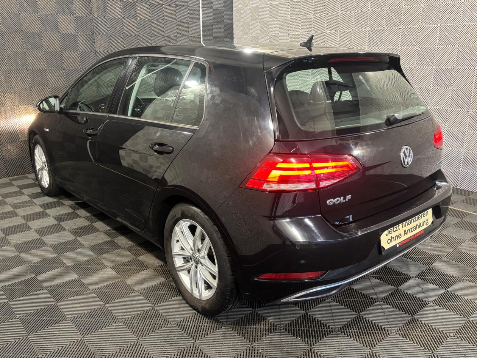 Volkswagen Golf VII Lim. 1.5 TSI*COMFORTLINE*ACC-SHZ-SRA-16