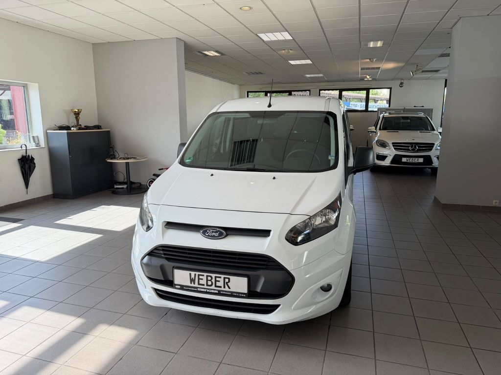 Image of Ford Tourneo