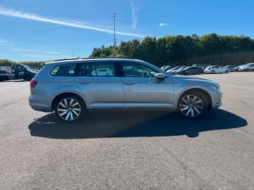 Volkswagen Passat Variant - 5