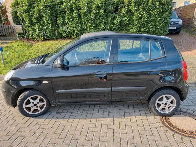 Kia HU 07/26 --- Kia Picanto