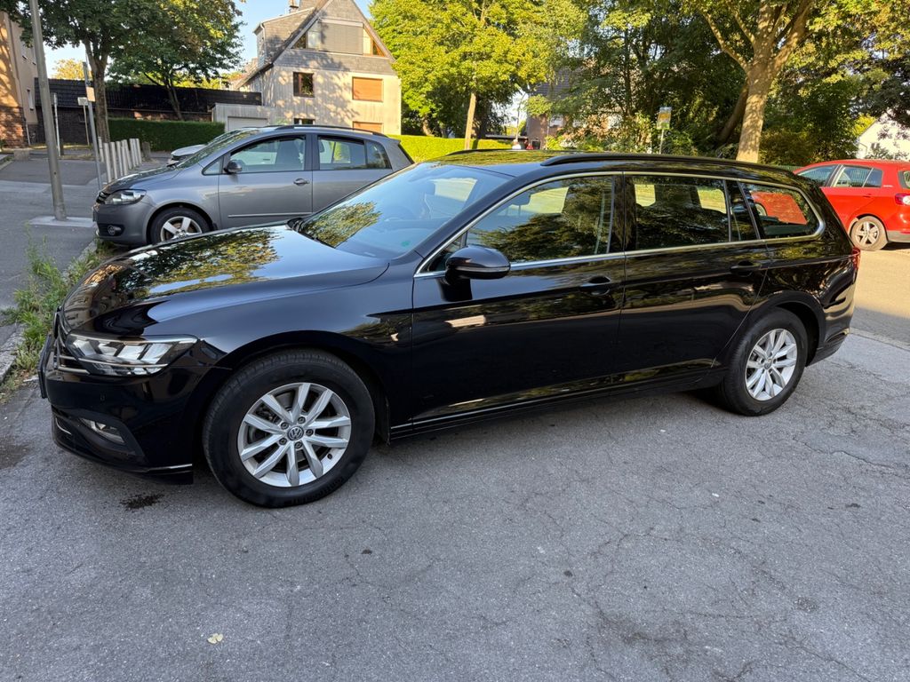 Image of Volkswagen Passat Variant