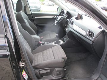 Audi Q3 - 10