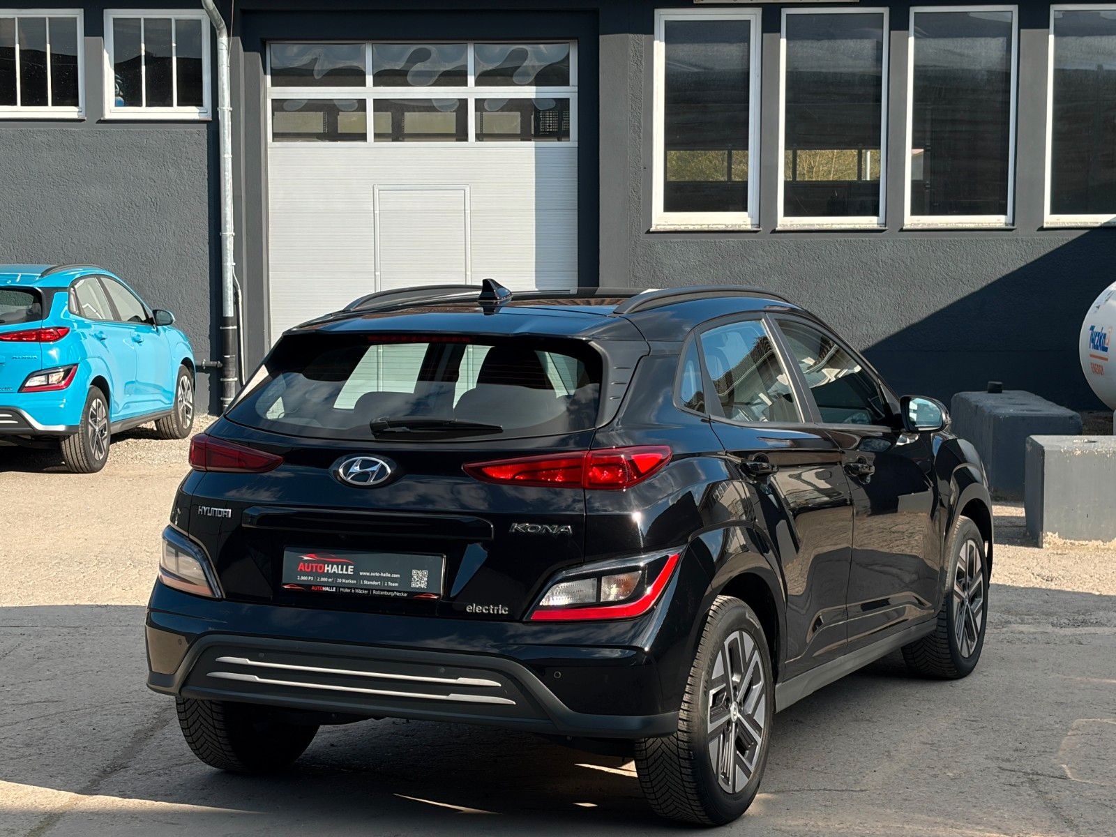 Fahrzeugabbildung Hyundai KONA E Select 2WD ACC PDC CAM LHZ SHZ CarPlay