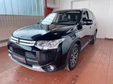 Mitsubishi Outlander KlassikKollektion+ 4WD/1.Hd/Kam/Autom - Mitsubishi Outlander mit Diesel-Antrieb