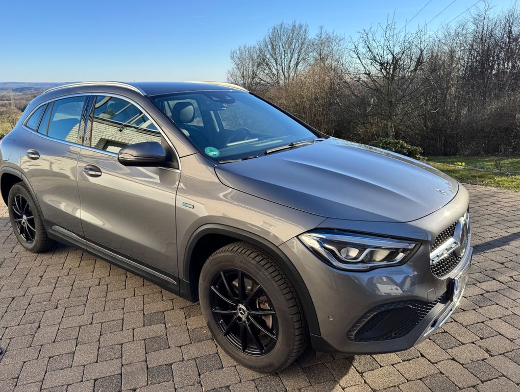 Mercedes-Benz GLA 250