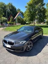 BMW 530d xDrive Limousine + Alu-Winterreifen - BMW 530 Gebrauchtwagen in Saarbrücken