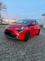 Toyota Aygo 1.0 Team Player Edition | 11/2... - Toyota: E11