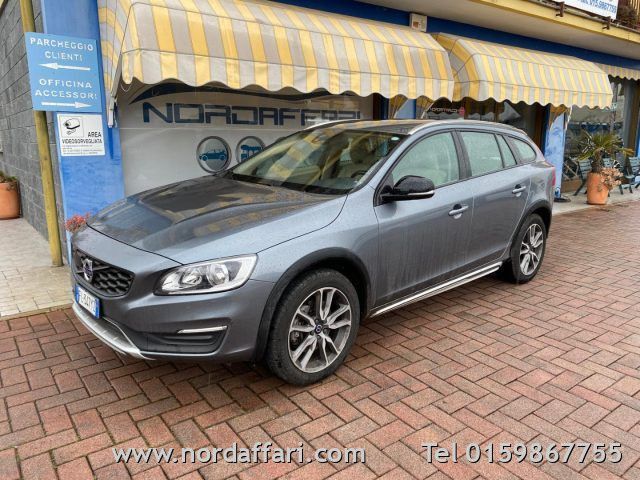 Volvo VOLVO V60 Cross Country D3 Geartronic Pro