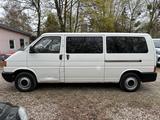 Volkswagen T4 Caravelle 2.5 lang - Volkswagen T4 mit Benzin-Antrieb: 2.5