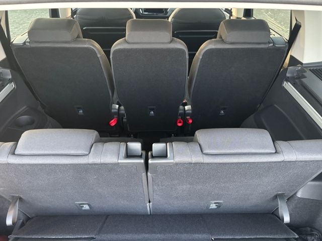 Volkswagen Touran - Bild 15
