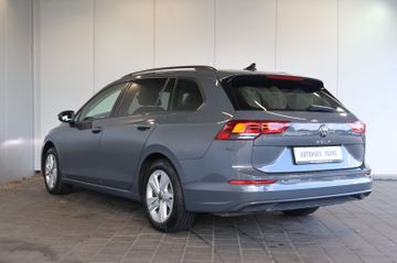 Volkswagen Golf - 6