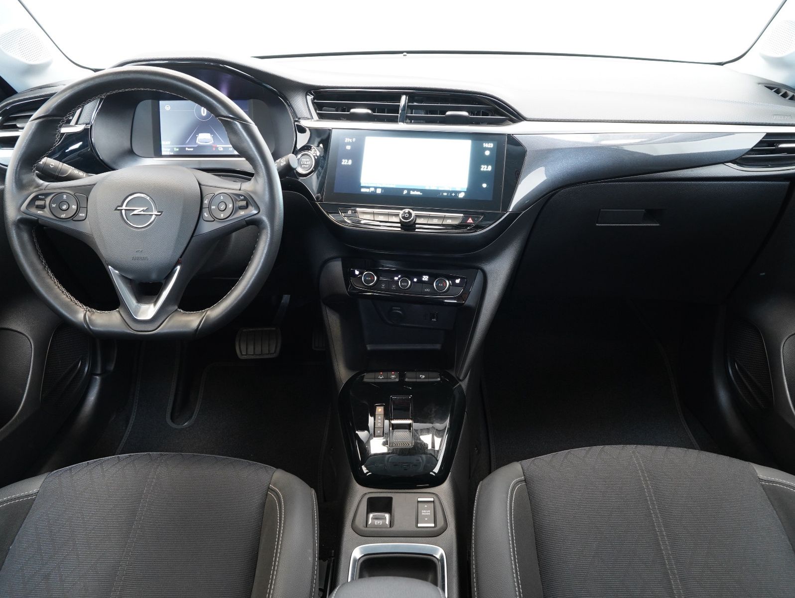 Fahrzeugabbildung Opel Corsa F e Elegance LED/NAVI/DAB/CARPLAY/SOH