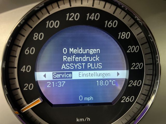 Mercedes-Benz C 200 CDI / 1. HAND/  GARANTIE/ NUR 105.000KM /