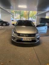 Volkswagen Passat CC R line  - Volkswagen Passat CC: Coupe